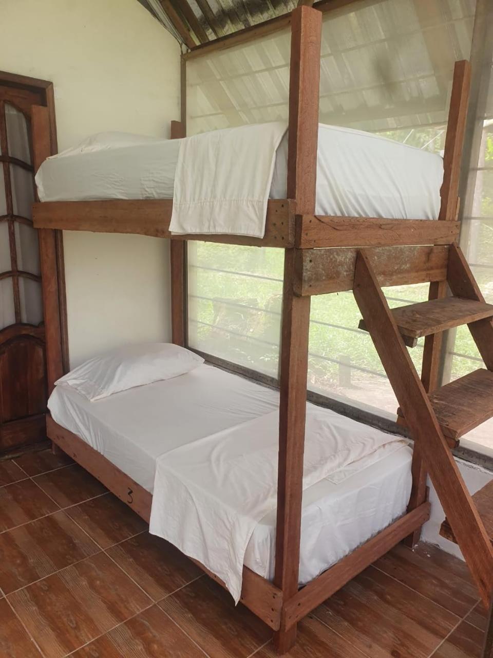 Hotel Karupa Amazonas Летисия Экстерьер фото